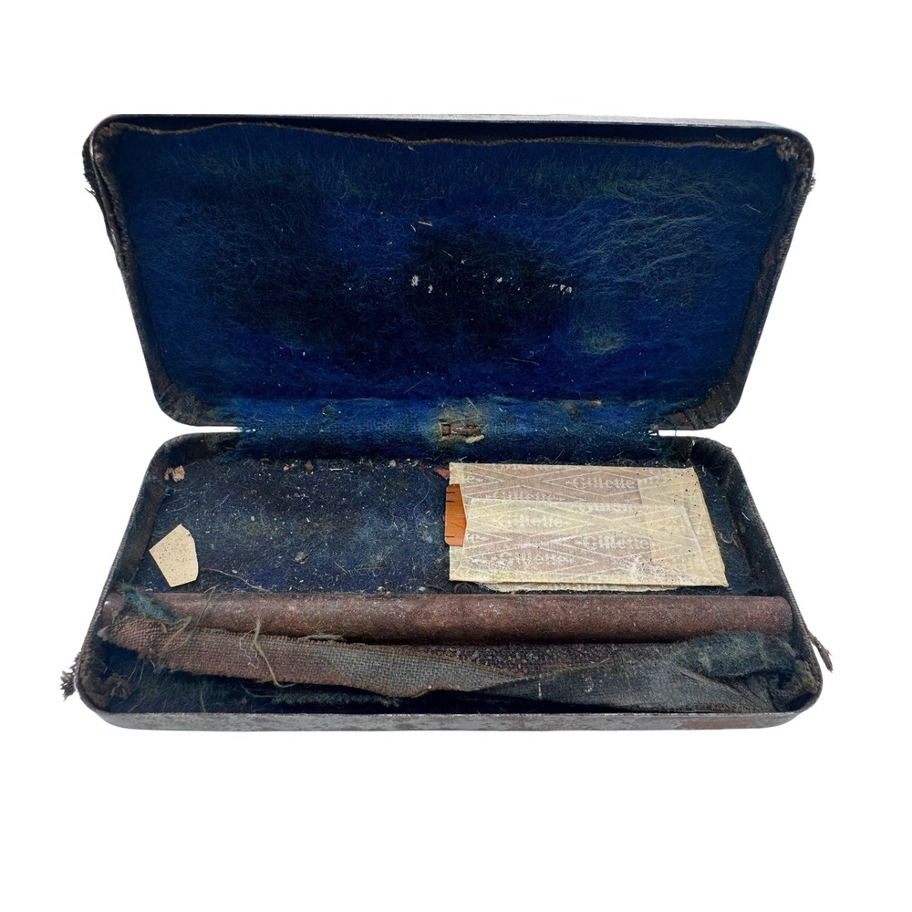Vintage Gillette Safety Razor Kit Double Edge Razor Blades Travel Case Set - Picture 6 of 13